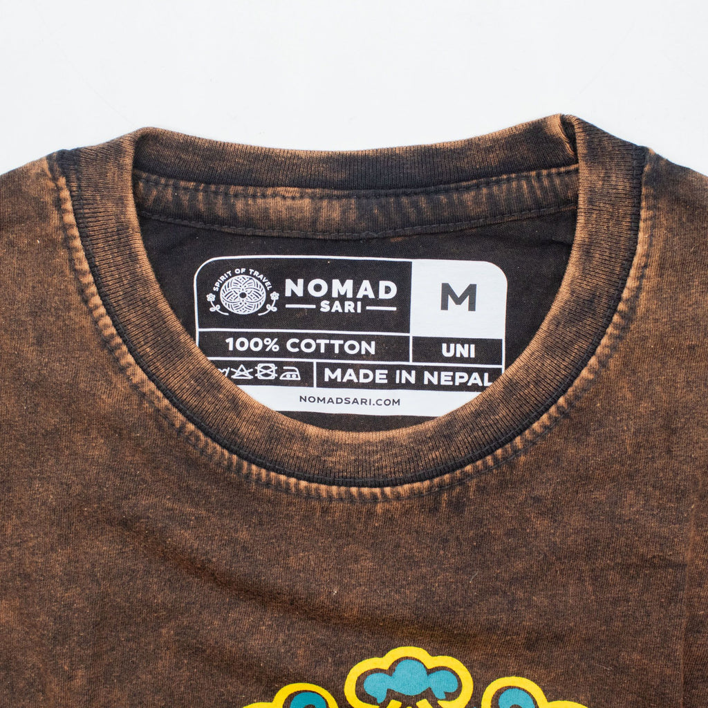 Nomad Sari Stonewashed Baumwoll-T-Shirt – Sonne & Tierkreiszeichen – Braun – Medium