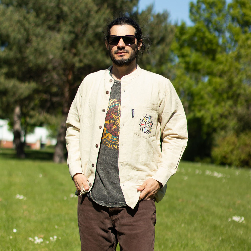 Nomad Sari Stonewashed Baumwoll-T-Shirt – Kompass des Lebens – Anthrazit – Medium