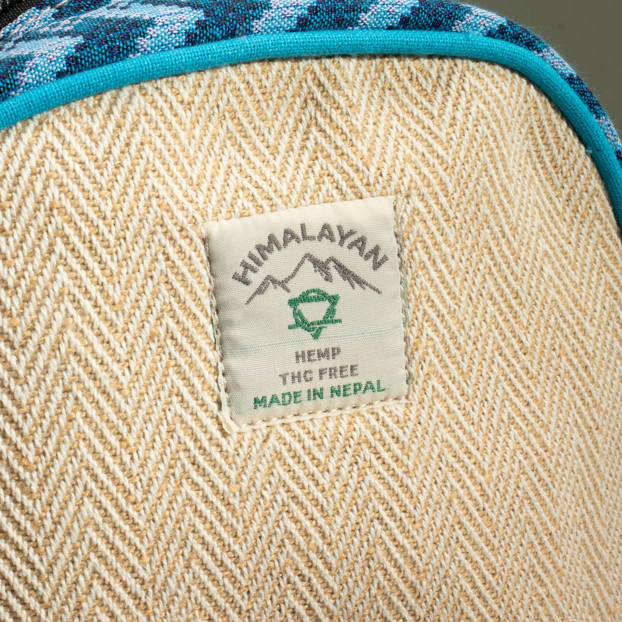 Medium Kathmandu Backpack – Dhaka Design (30x21x9cm)