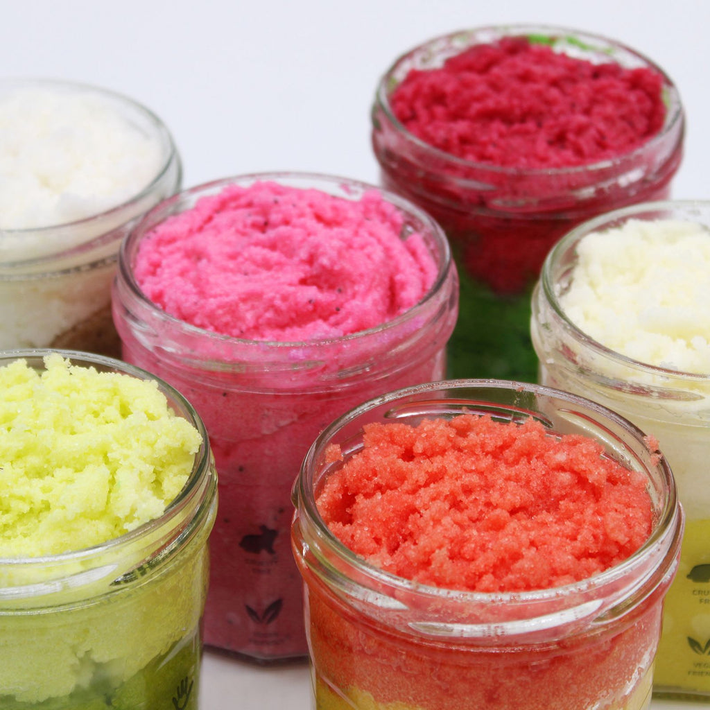 Scrub corpo allo zucchero profumato - Rum alla fragola 300g