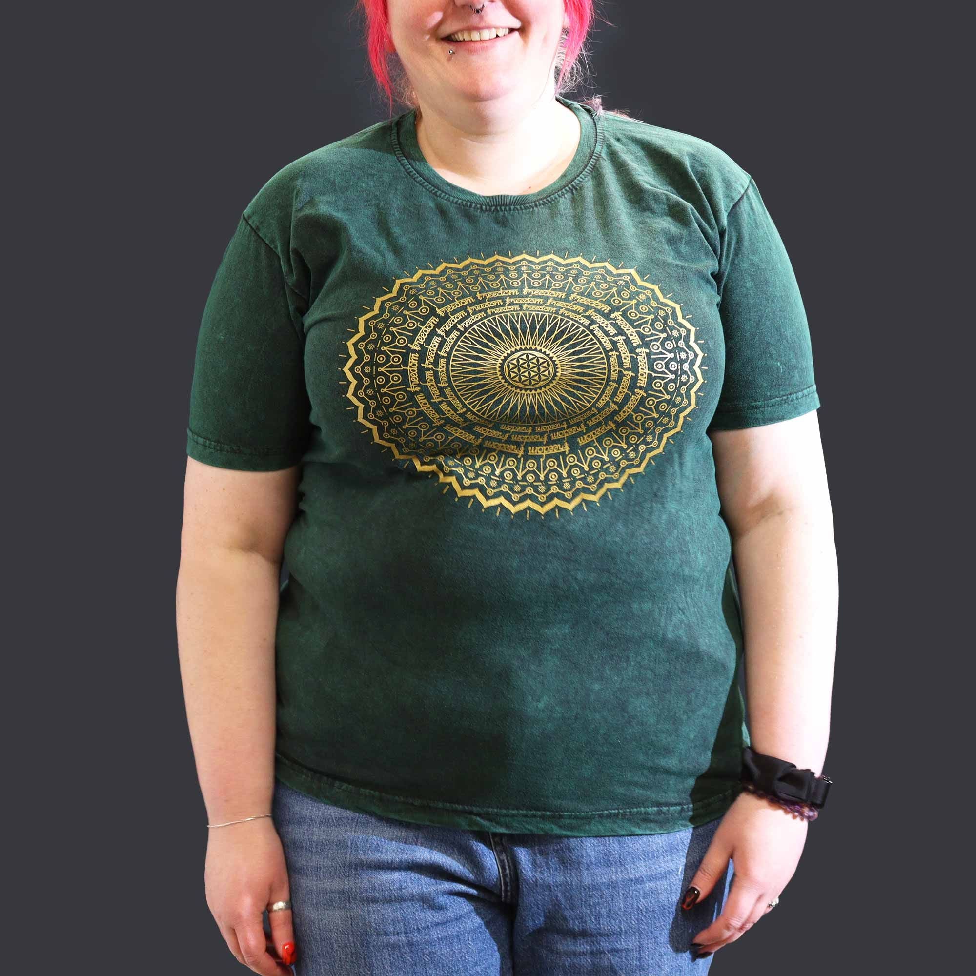 Nomad Sari Stonewashed Baumwoll-T-Shirt – Mandala – Grün – XL